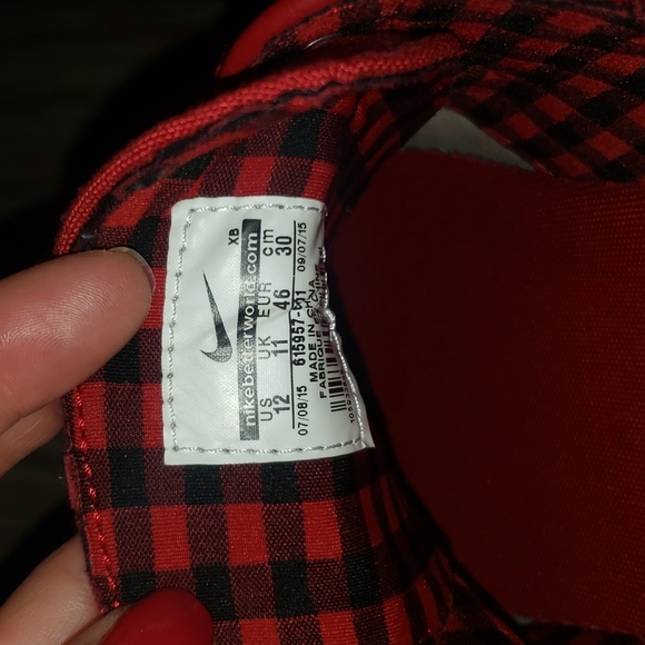 Nike red & black size 12 - Picture 6 of 8